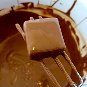 Making Long-Lasting Chocolate Candy - Melt